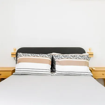 New Building, Free Parking Perfect For Families Ferienhaus Sofia